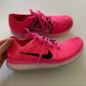 Nike Free Run Sneakers